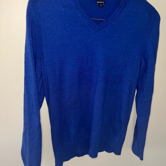 Express | Mens Small / Petite | Blue Vneck Wool Blend Sweater - Picture 2 of 9